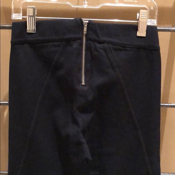 Urban Behavior Leggings - Picture 4 of 6